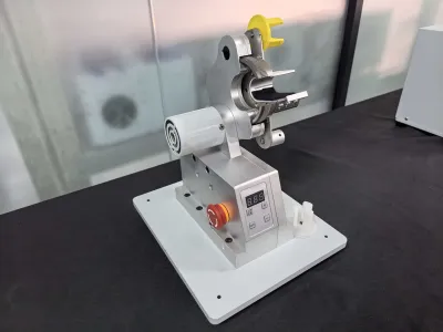 Máquina de Enrollado de Tela Vertical JW-25W