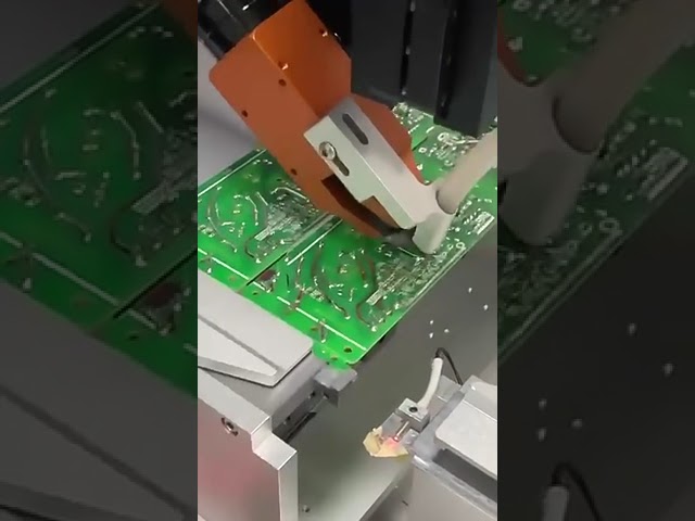 Máquina de Recorte de Precisión para Placas PCB Totalmente Automática | Alta Precisión