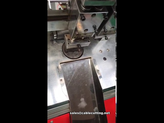 Máquina cortadora ultrasónica para cinturones de seguridad y cinta angular | Equipo industrial eficiente