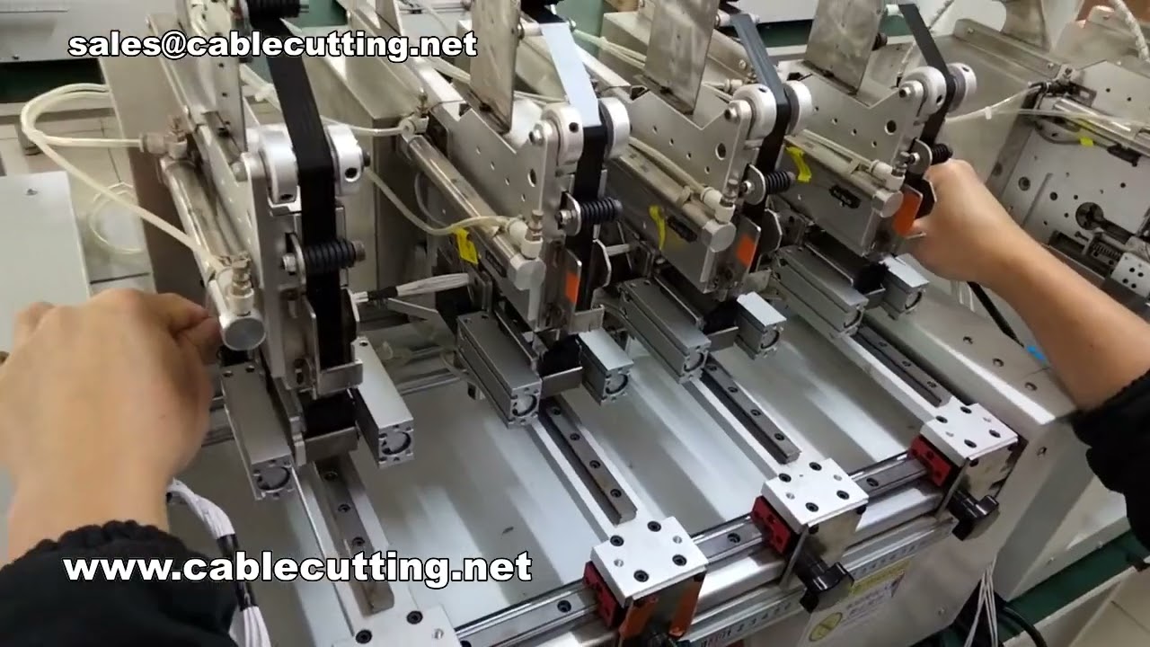 Máquina de encintado por puntos multiestación para arneses automotrices #EquipoDeAutomatización #FábricaDirecta