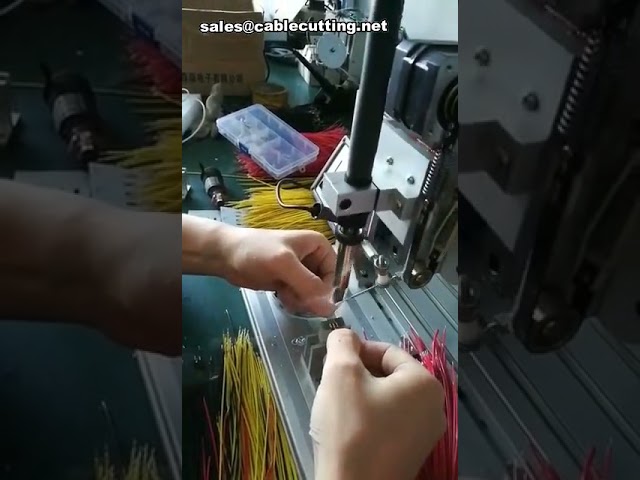 Equipo de Soldadura para Conectores de Microinterruptores - Máquina de Soldar Industrial