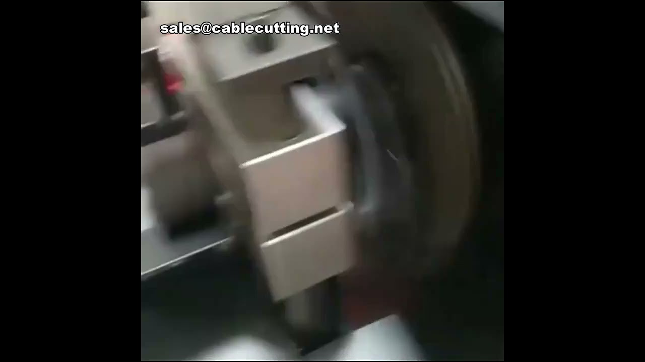 Máquina Cortadora Automática de Tubos PEX Multicapa | Equipo de Fontanería Industrial