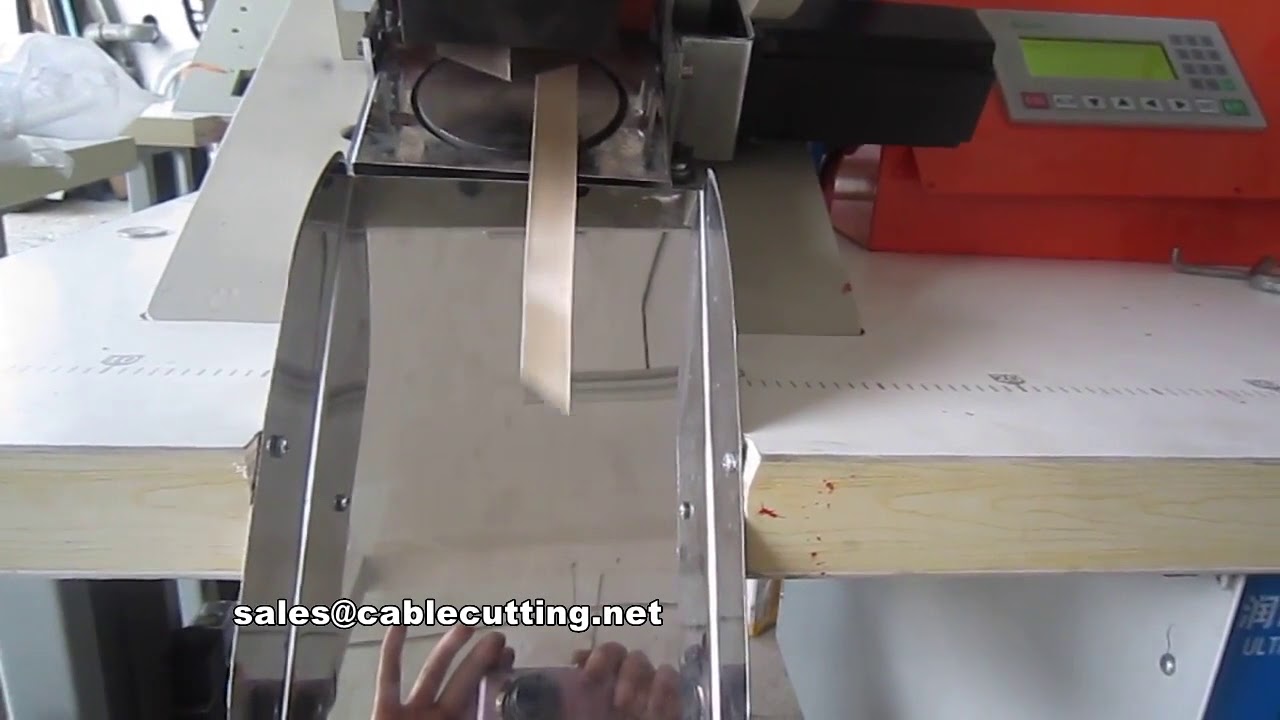 Máquina de corte ultrasónico: corta cintas de raso y poliéster con bisel de 45° en diversas formas