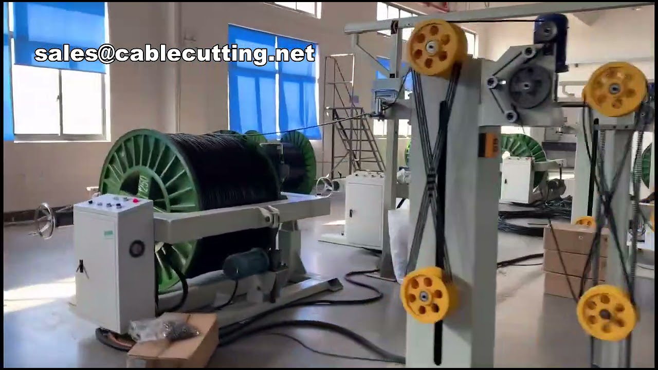 Máquinas de crimpado automático para fabricación de insertos de enchufes