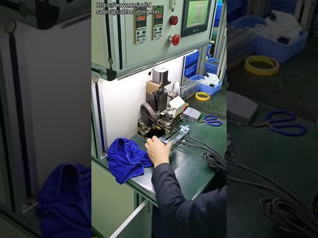 Máquina de soldar conector Tipo C a PCB - Venta directa de fábrica a precio económico