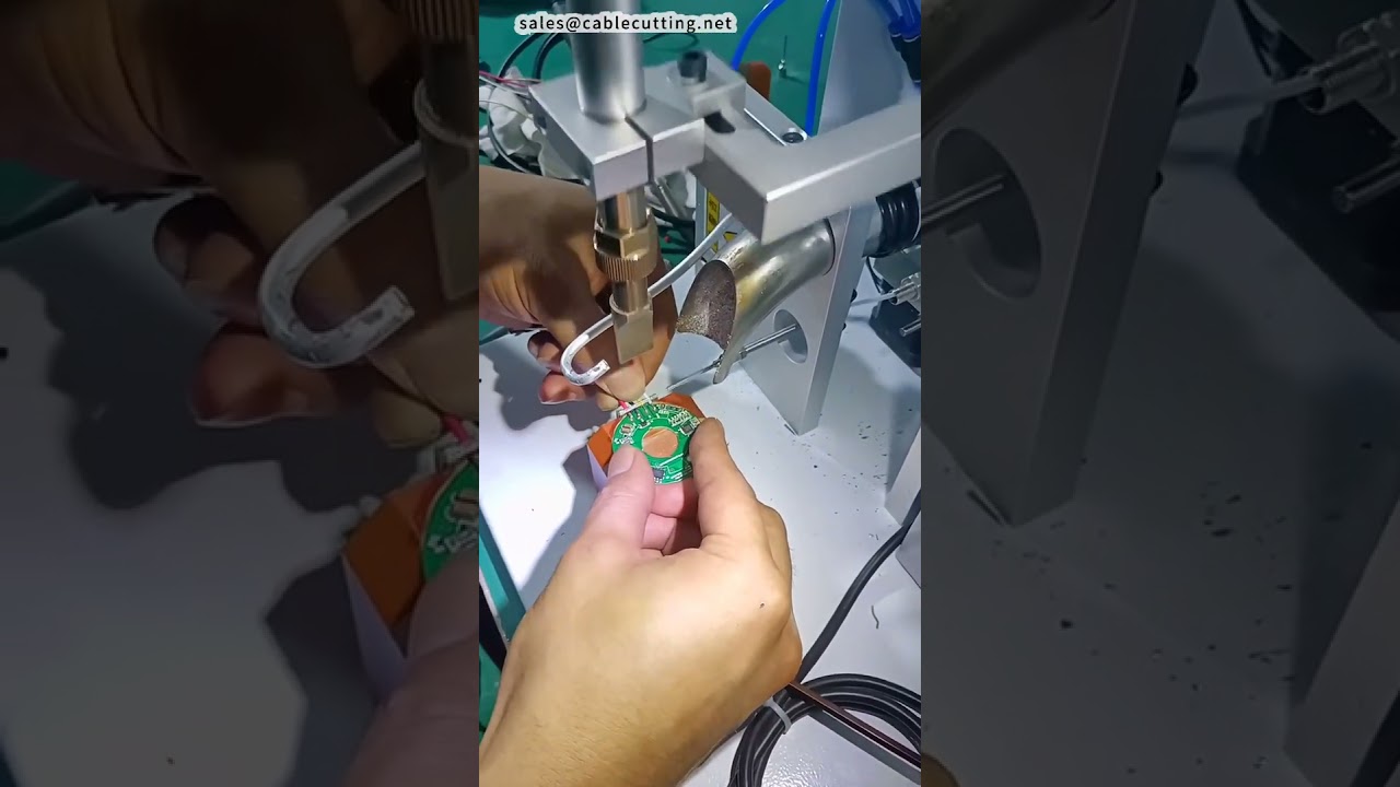 Máquina de soldar semiautomática universal con control PLC - Rendimiento estable y preciso