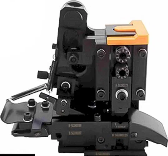 Molde Horizontal OTP de Alta Precisión